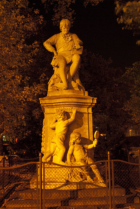 statue_senefelderplatz